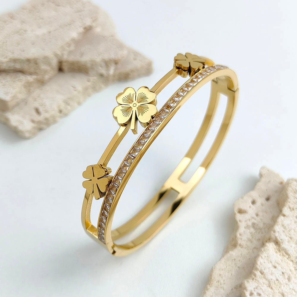 Golden Clover Sparkle Bangle