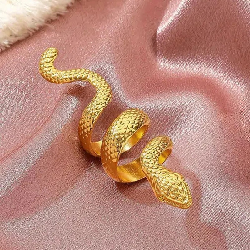 Serpentina Coil Ring