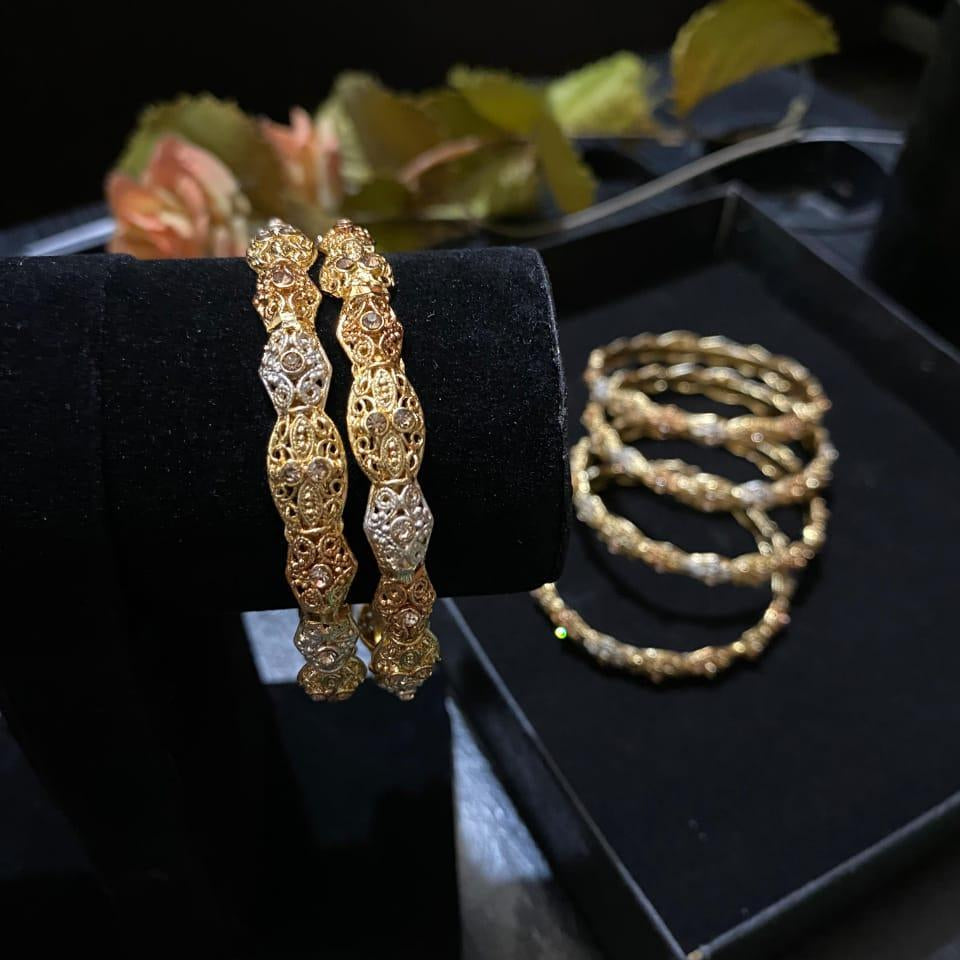 Antique Grace Dual-Tone Bangles